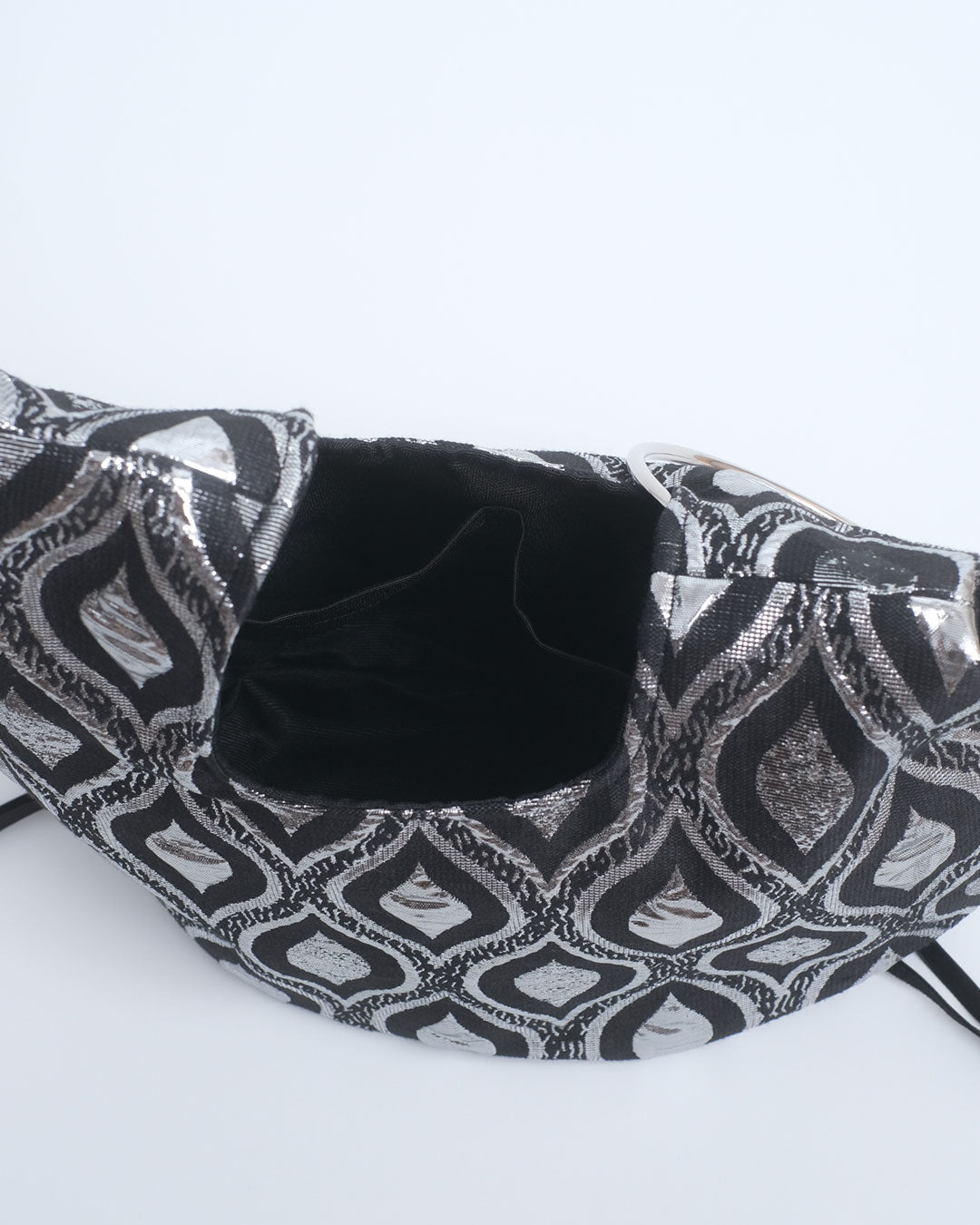 Shijimi Leaf (Black) - シジミリーフブラック-