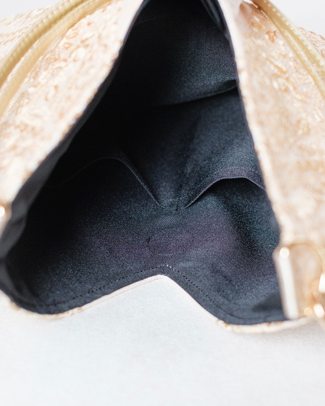 Triangle Tote - トライアングルトート - Beige – little seeds