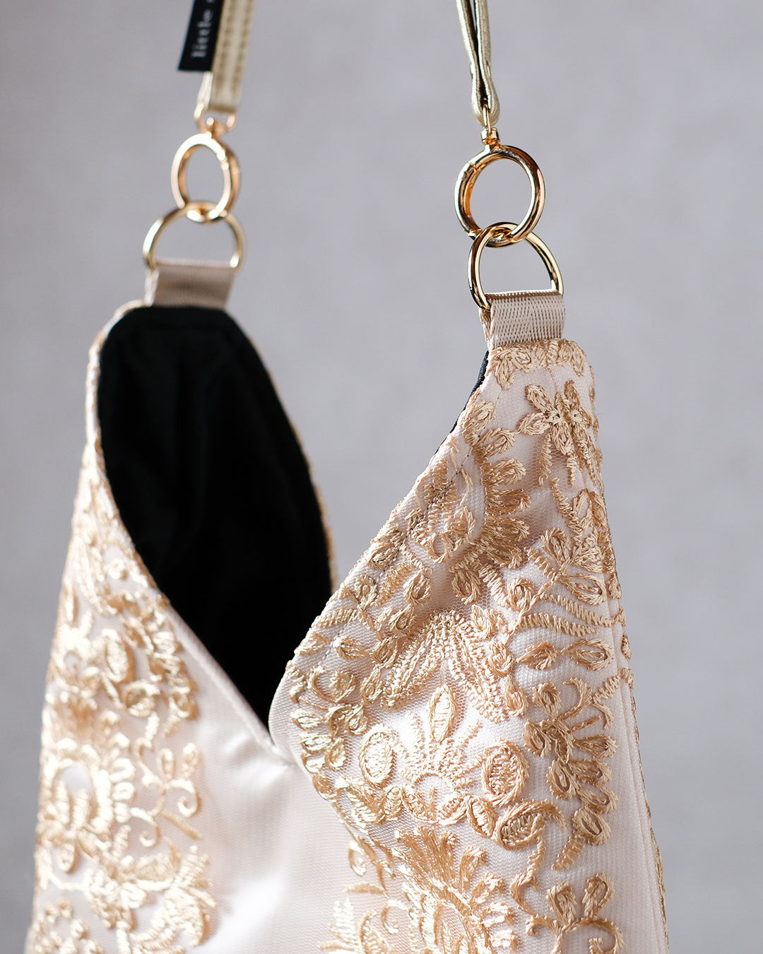 Triangle Tote - トライアングルトート - Beige – little seeds