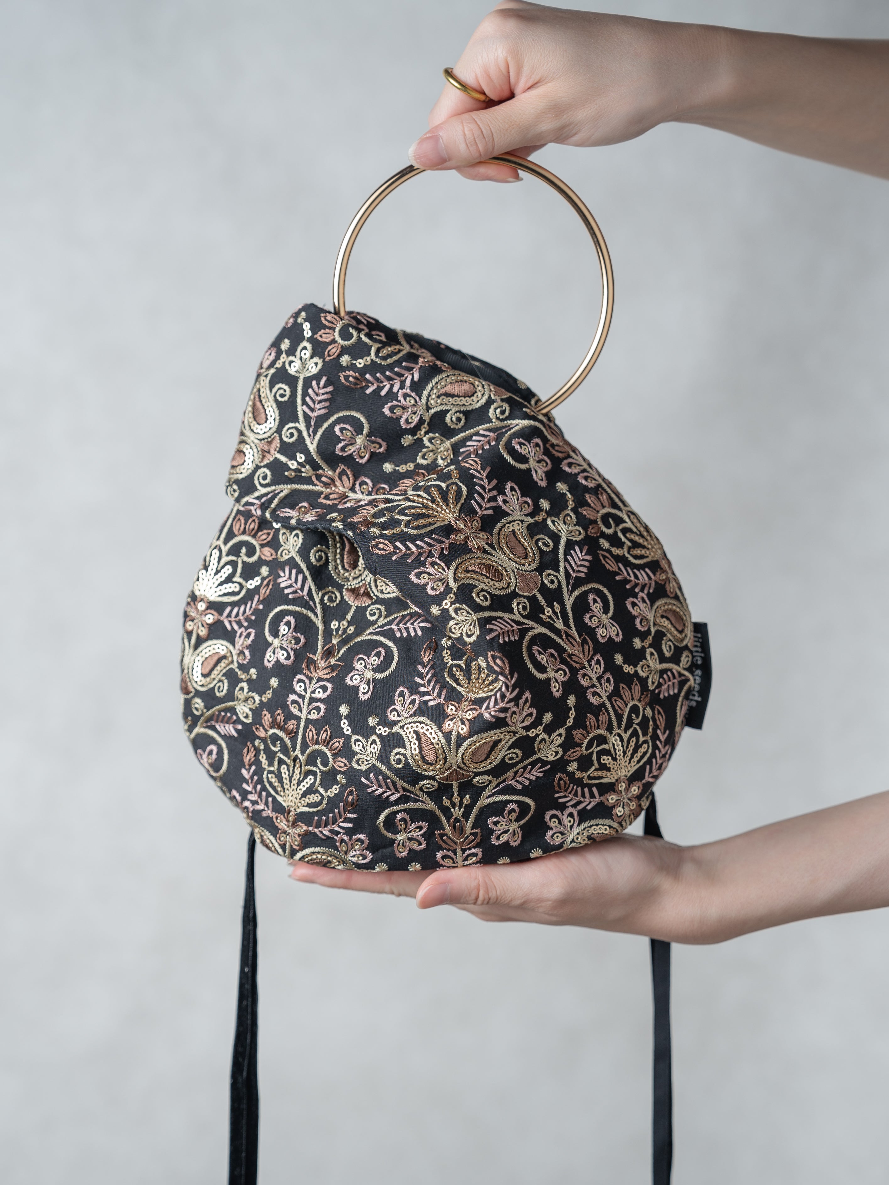 新品未使用　little seeds フリンジバッグ 新品未使用 little seeds フリンジバッグ 2025年最新】little