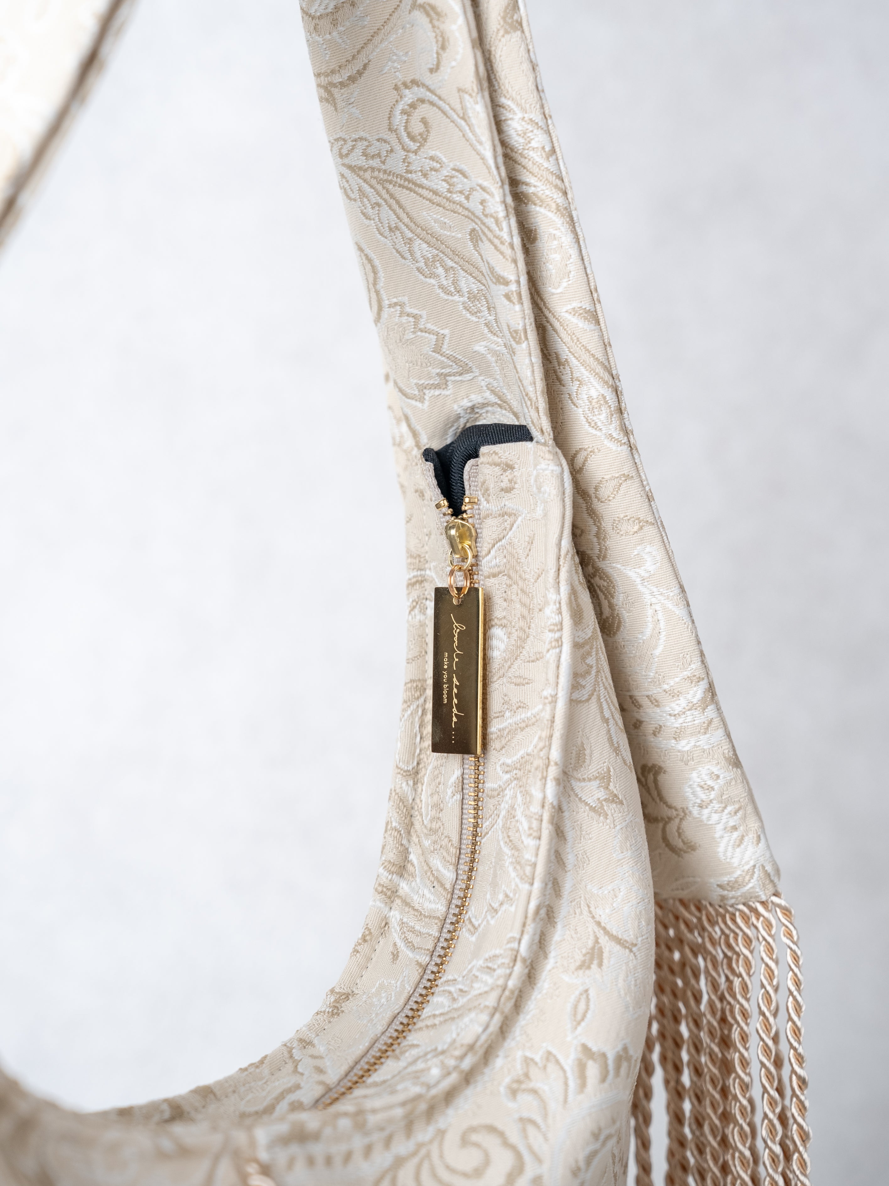 little seeds... Half Moon ハーフムーンバッグ Half Moon -ハーフムーン- – little seeds